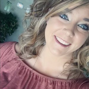 Meet your Posher, Allie